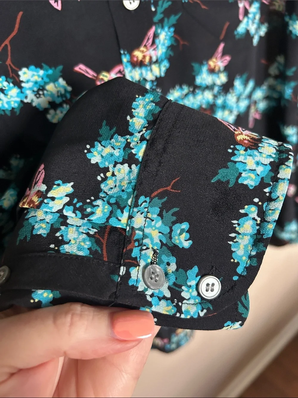 J. Crew Women’s silk, classic fit boy shirt in botanical bees 🐝 print